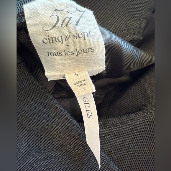 Cinq a Sept Giles black elastic waist silky smooth cargo jogger Pants size small - Picture 9 of 10
